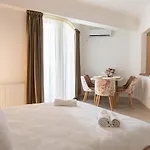 Le Bonheur Deux Solid Butoaie شقة مامايا