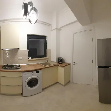 Le Bonheur Deux Solid Butoaie Apartamento