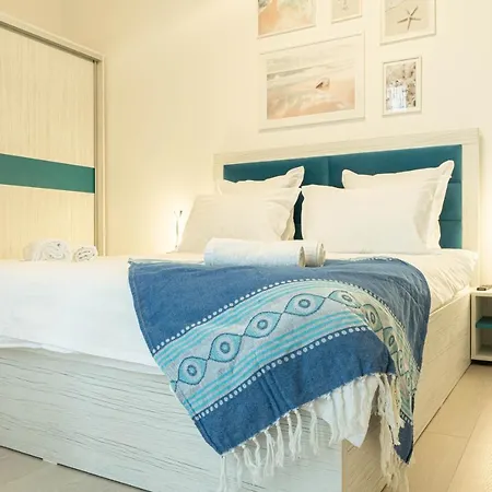 Le Bonheur Deux Solid Butoaie