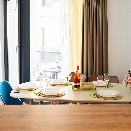 Apartment Le Bonheur Deux Solid Butoaie Mamaia