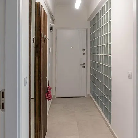 Le Bonheur Deux Solid Butoaie Apartment *
