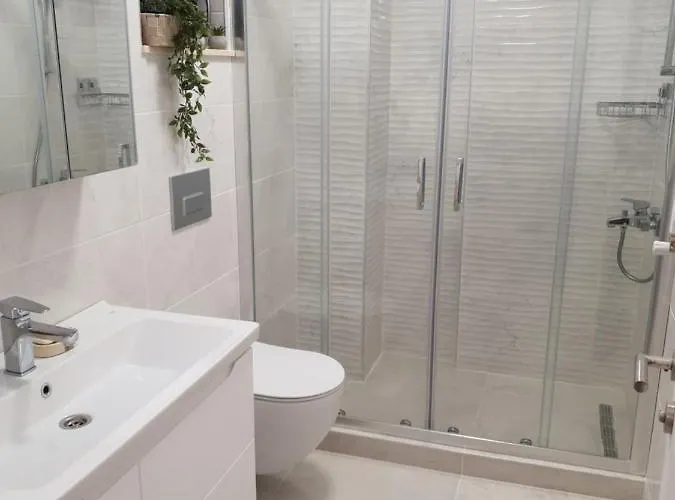 Le Bonheur Deux Solid Butoaie Apartment *