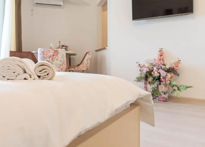 Le Bonheur Deux Solid Butoaie Apartment Mamaia